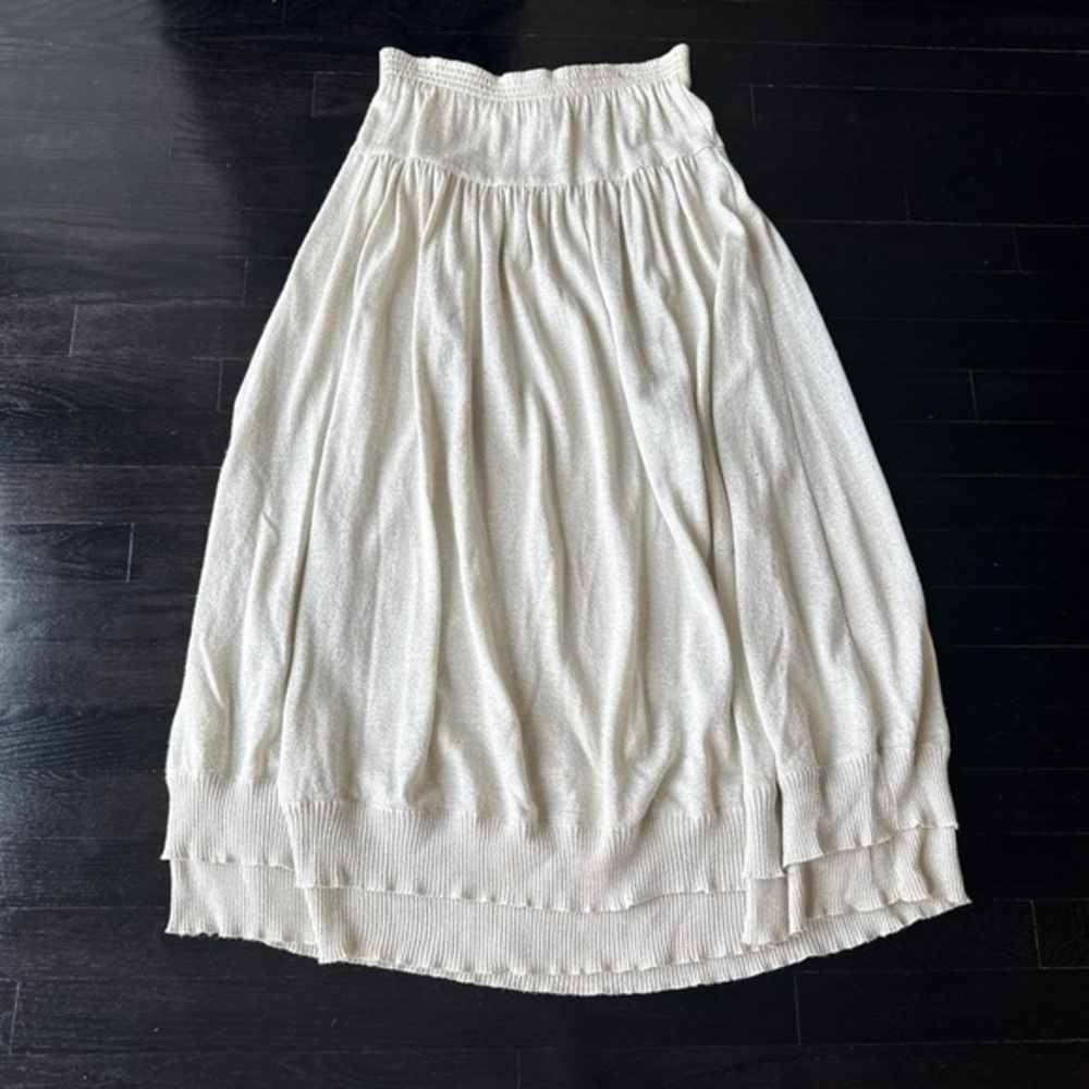 Vintage Paul d’arcy Paris long metallic silver knit skirt